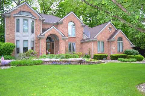 1122 Kings Carriage Road Grand Blanc, MI 48439 - Photo 1 of 46 20422995.JPG