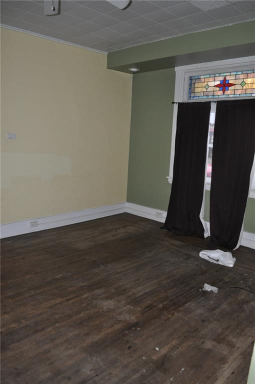 264 Pennsylvania Avenue Rochester, PA 15074 - Photo 3 of 17 Gallery Image 3