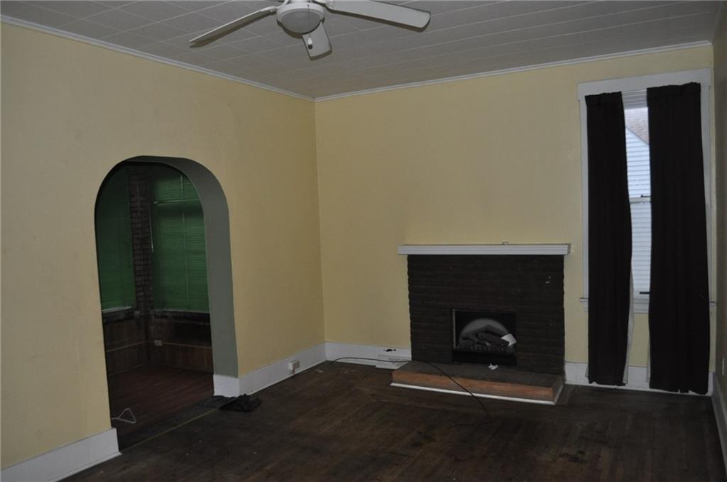 264 Pennsylvania Avenue Rochester, PA 15074 - Photo 4 of 17 Gallery Image 4