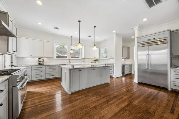 $1,595,000 | 306 East 5th Street, Houston, TX 77007