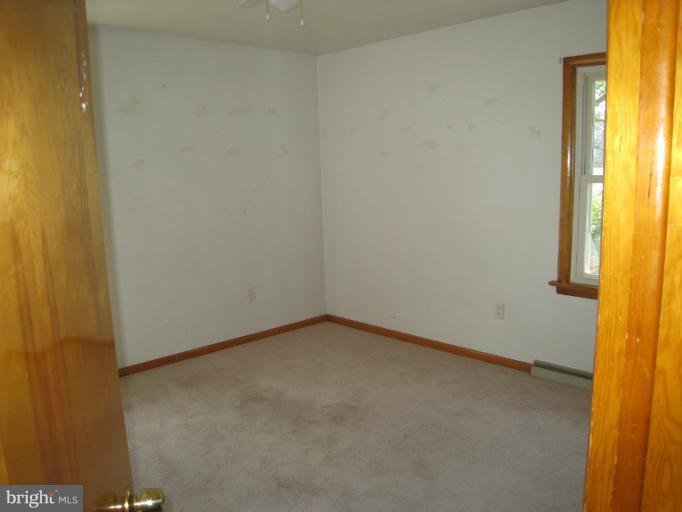1002 Sulphur Springs Road Inwood, WV 25428 - Photo 14 of 24 Interior (General)
