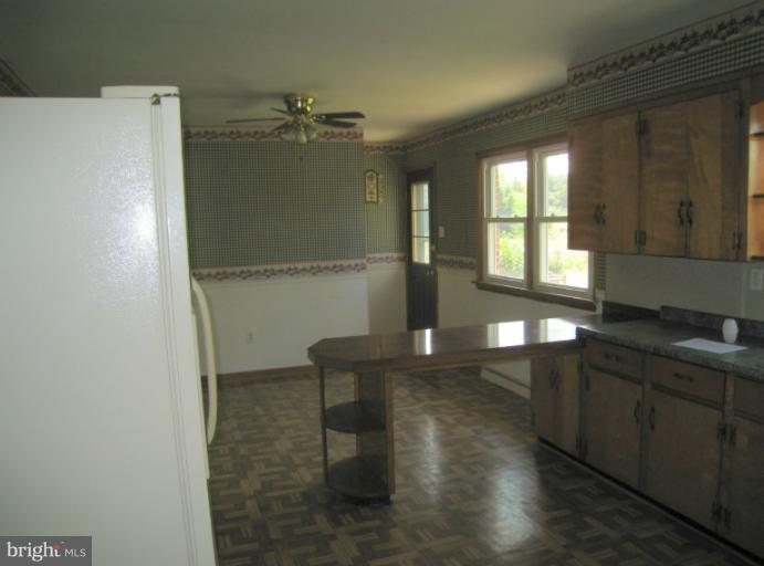 1002 Sulphur Springs Road Inwood, WV 25428 - Photo 17 of 24 Kitchen