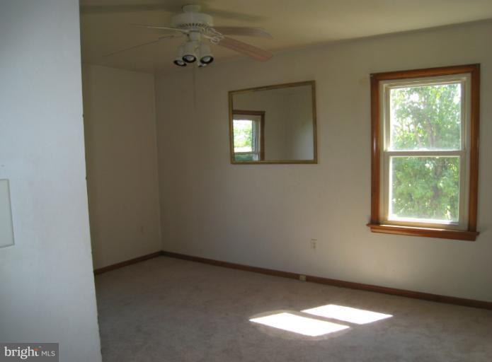 1002 Sulphur Springs Road Inwood, WV 25428 - Photo 6 of 24 Interior (General)