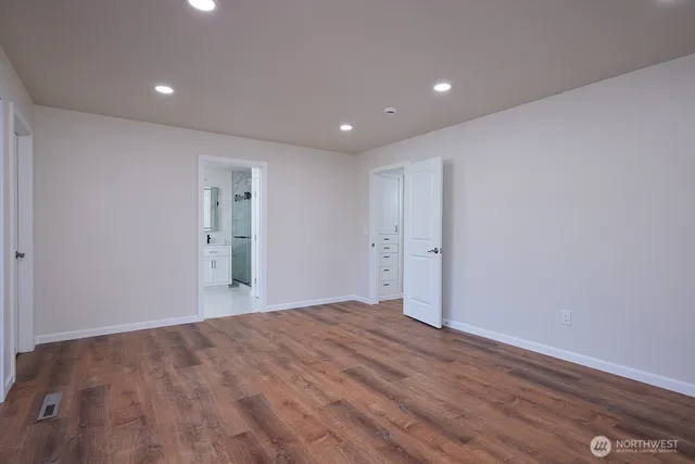 a view of empty room