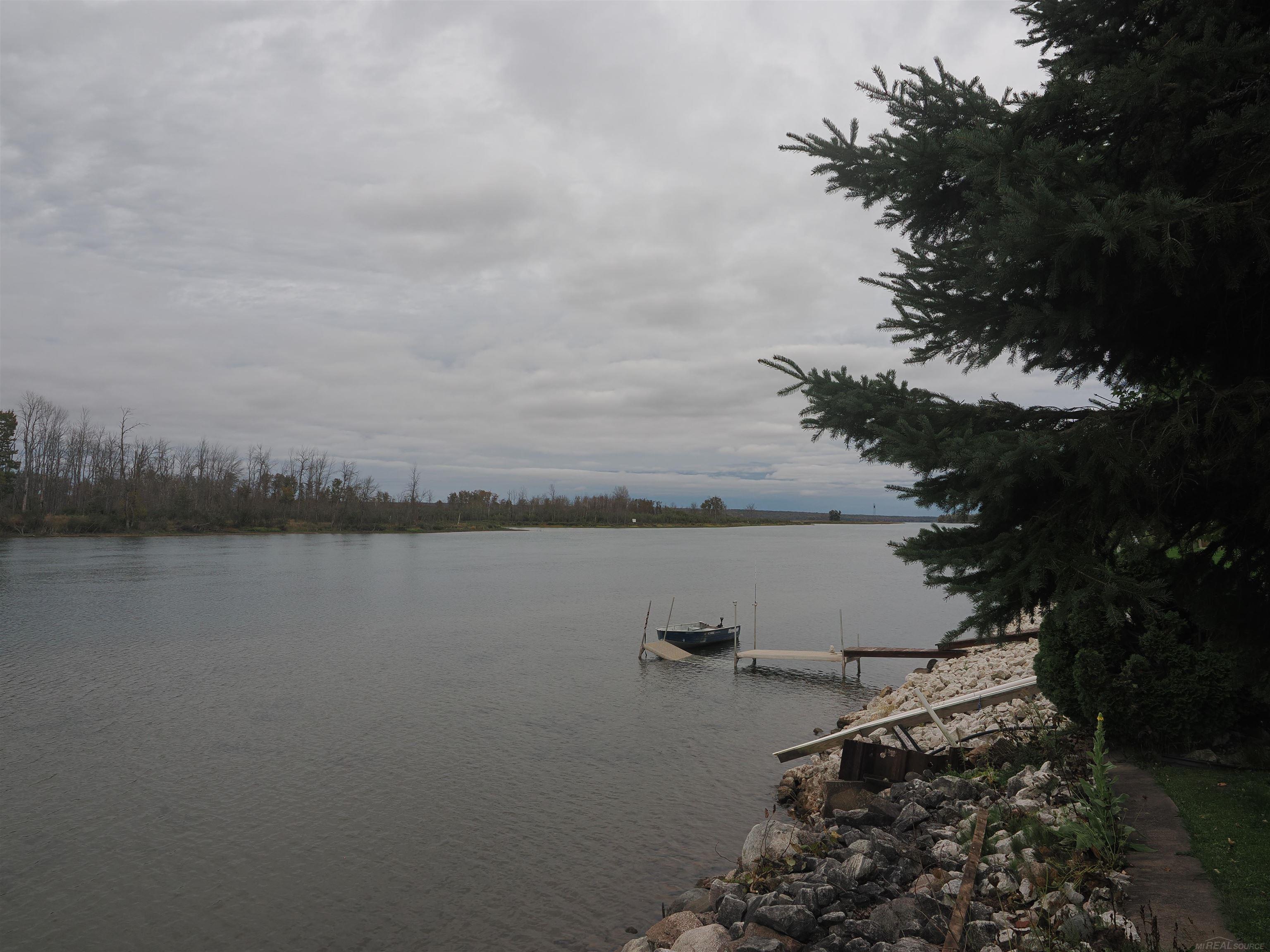 2039 South Riverside Drive Sault Ste. Marie, MI 49783 - Photo 37 of 75