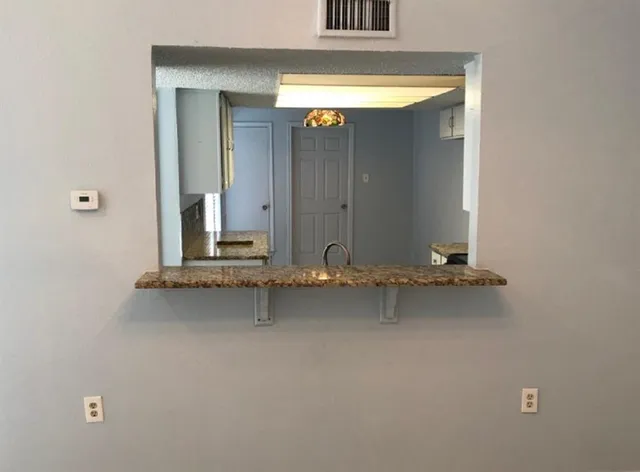 $2,060 | 2205 Heritage Circle, Carrollton, TX 75006