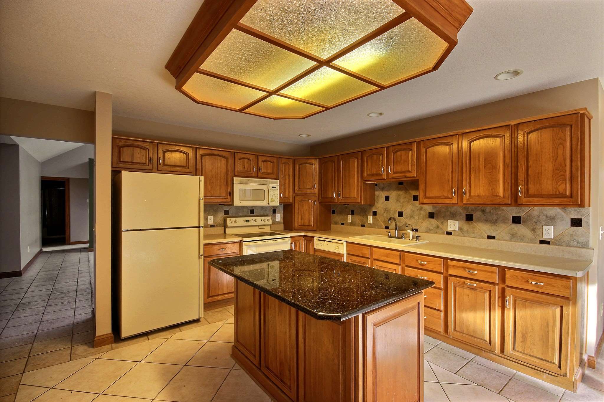 2109 Lake Ridge Drive Fort Wayne, IN 46804 - Photo 18 of 31 Gallery Image 18
