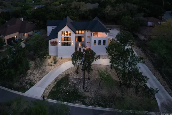 $900,000 | 8024 Alton Boulevard, Selma, TX 78154
