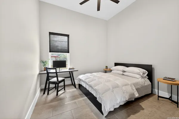 $950,000 | 8024 Alton Boulevard, Selma, TX 78154