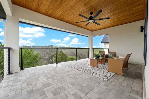 $950,000 | 8024 Alton Boulevard, Selma, TX 78154