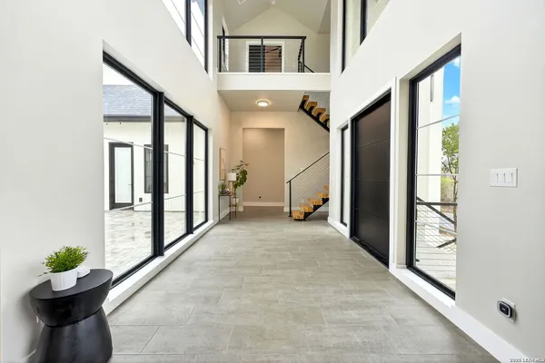 $950,000 | 8024 Alton Boulevard, Selma, TX 78154