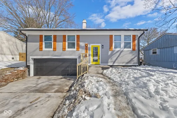 $269,999 | 911 Gary Drive, Plainfield, IN 46168