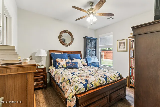 $500,000 | 67 Oak Hvn Drive, Poplarville, MS 39470