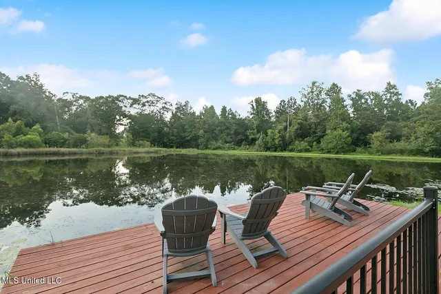 $500,000 | 67 Oak Hvn Drive, Poplarville, MS 39470