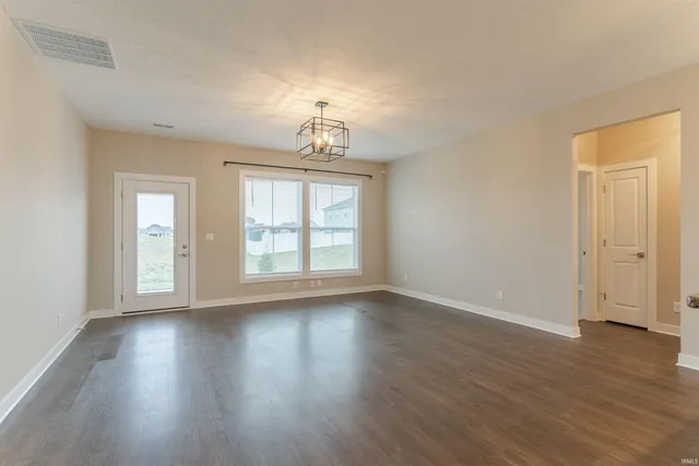 $287,900 | 3011 Torboy Drive, Evansville, IN 47725