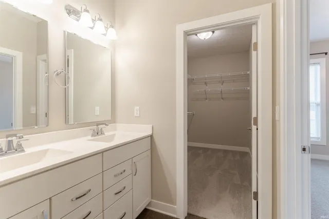 $287,900 | 3011 Torboy Drive, Evansville, IN 47725