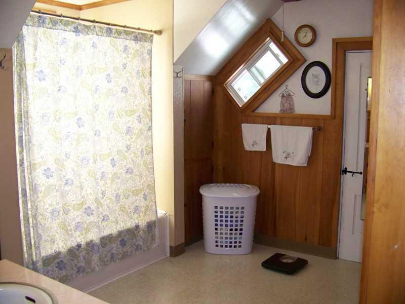 7 Winter Street Anson, ME 04958 - Photo 17 of 35 Bathroom.