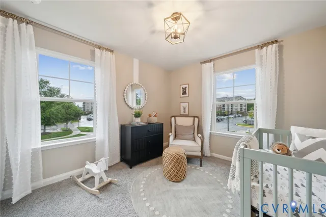 a view of a livingroom with furniture window and outside view