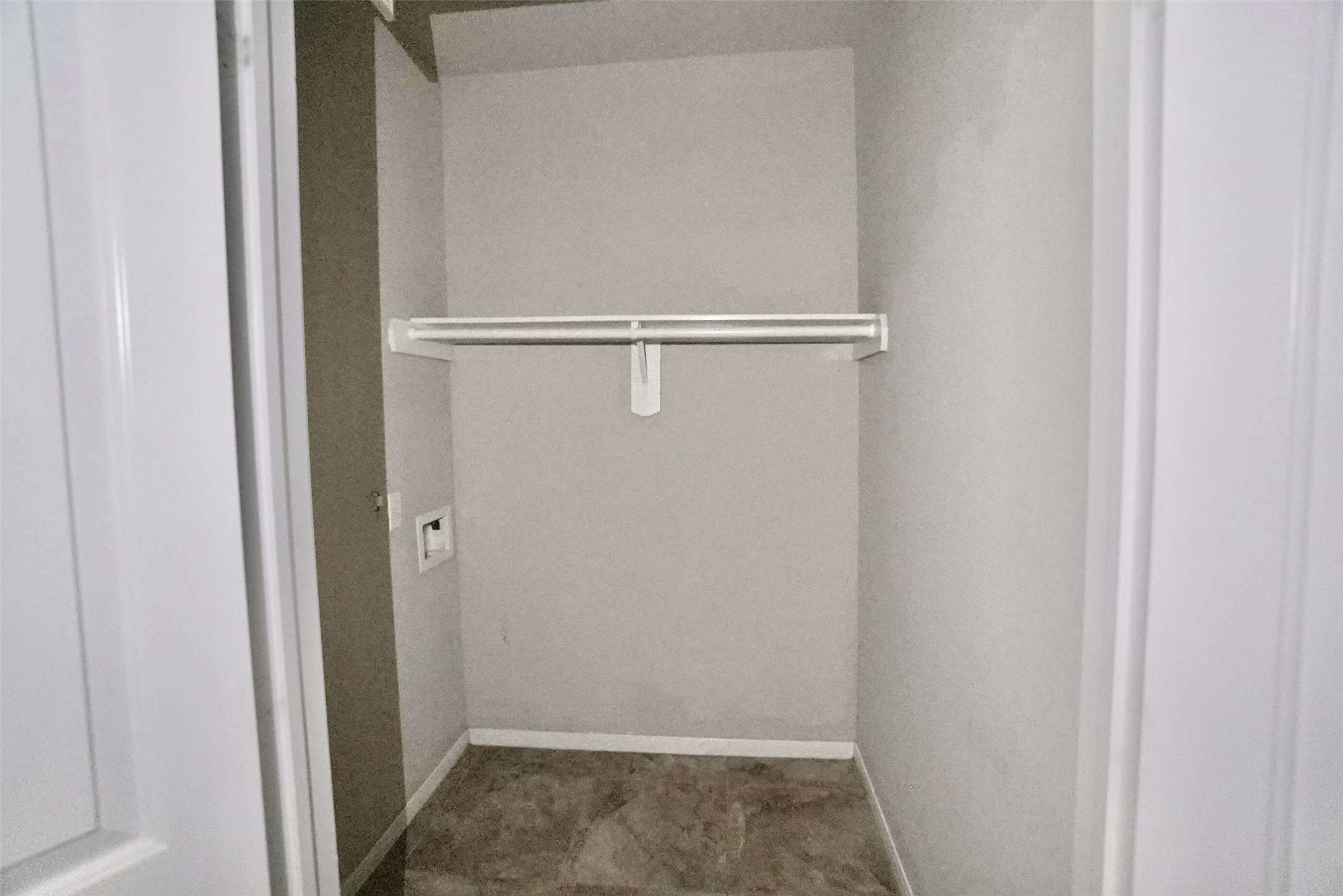 2523 Kirk Street, Unit B Houston, TX 77026 - Photo 16 of 16 a view of closet
