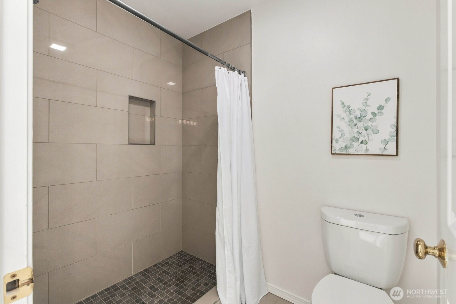 5622 46th Avenue Southwest Seattle, WA 98136 - Photo 23 of 40 Gallery Image 23