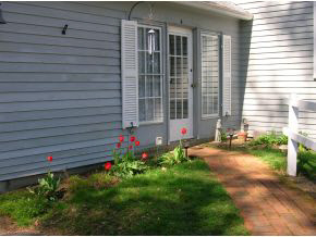 4 Arundel Road Peterborough, NH 03458 - Photo 2 of 13