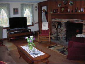 4 Arundel Road Peterborough, NH 03458 - Photo 5 of 13