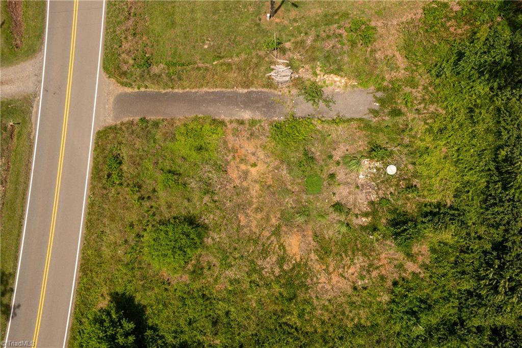 309 Ararat Longhill Road Pilot Mountain, NC 27041 - Photo 17 of 34