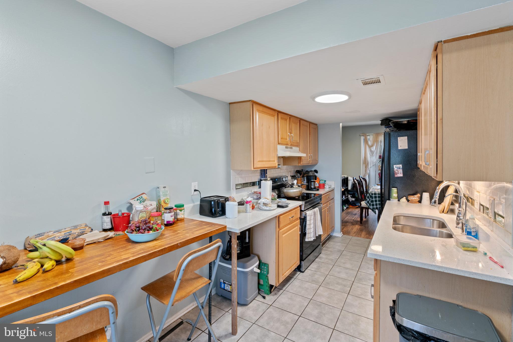 19565 Transhire Road Gaithersburg, MD 20886 - Photo 3 of 22 Gallery Image 3