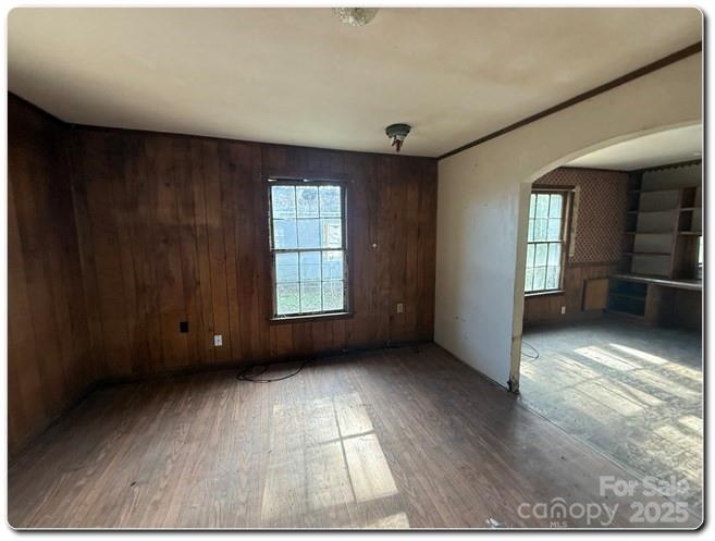 515 South Maple Street Dallas, NC 28034 - Photo 6 of 12 an empty room with windows
