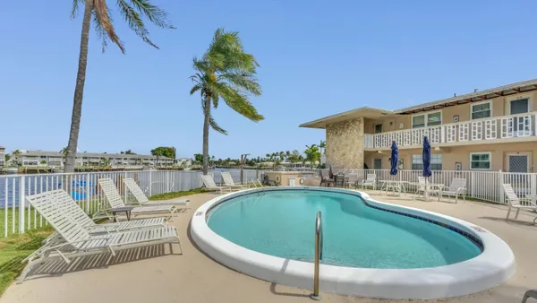 $219,900 | 298 Southeast 6th Avenue, Unit 2, Pompano Beach, FL 33060