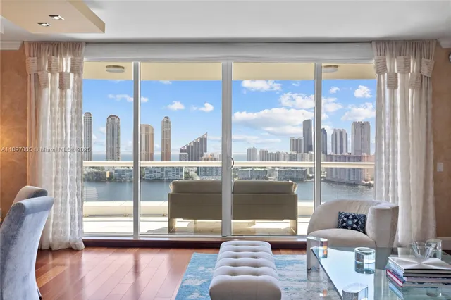 $2,825,000 | 6000 Island Boulevard, Unit 2507, Aventura, FL 33160