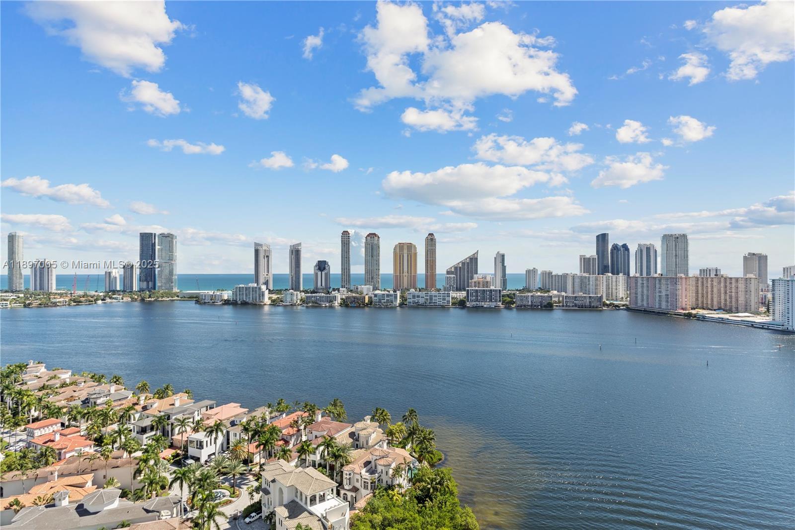 6000 Island Boulevard, Unit 2507 Aventura, FL 33160 - Photo 12 of 40