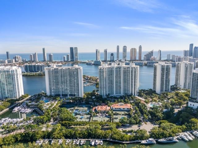 6000 Island Boulevard, Unit 2507 Aventura, FL 33160 - Photo 31 of 40