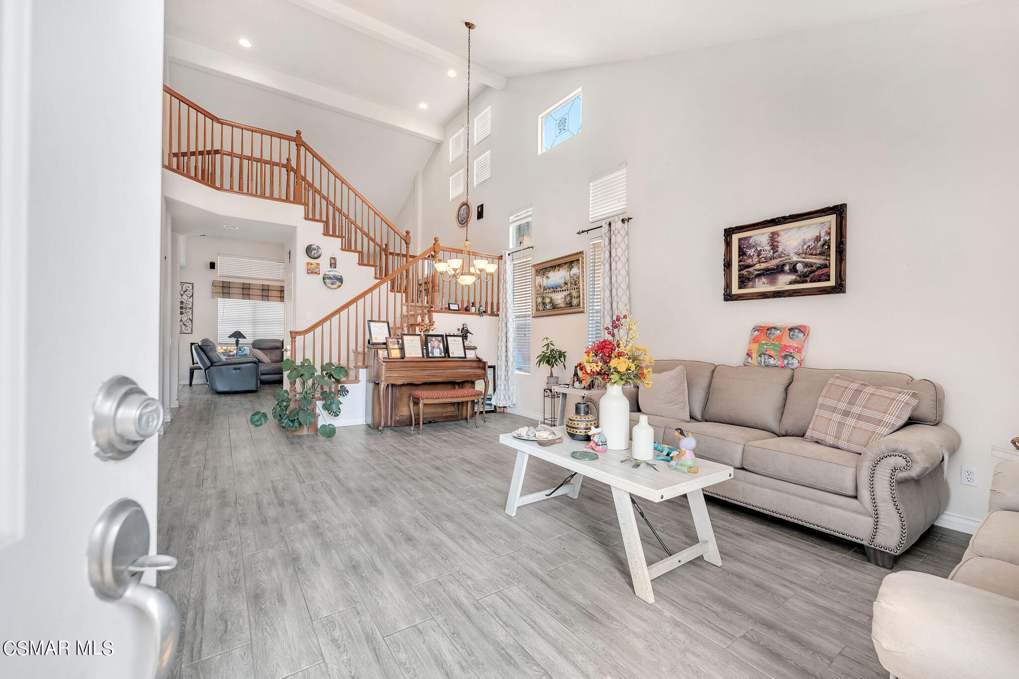 28505 Oak Valley Rd, Castaic - HsHProd