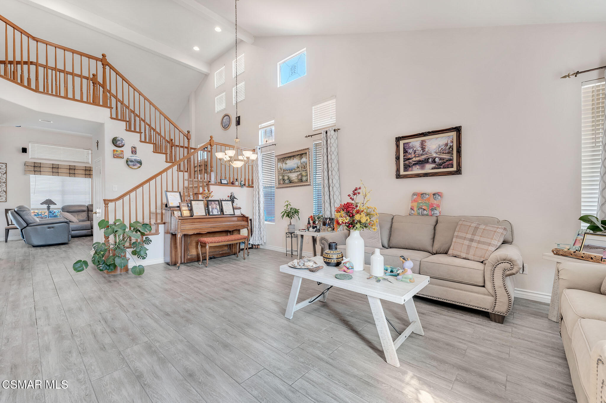 28505 Oak Valley Rd, Castaic - HsHProd