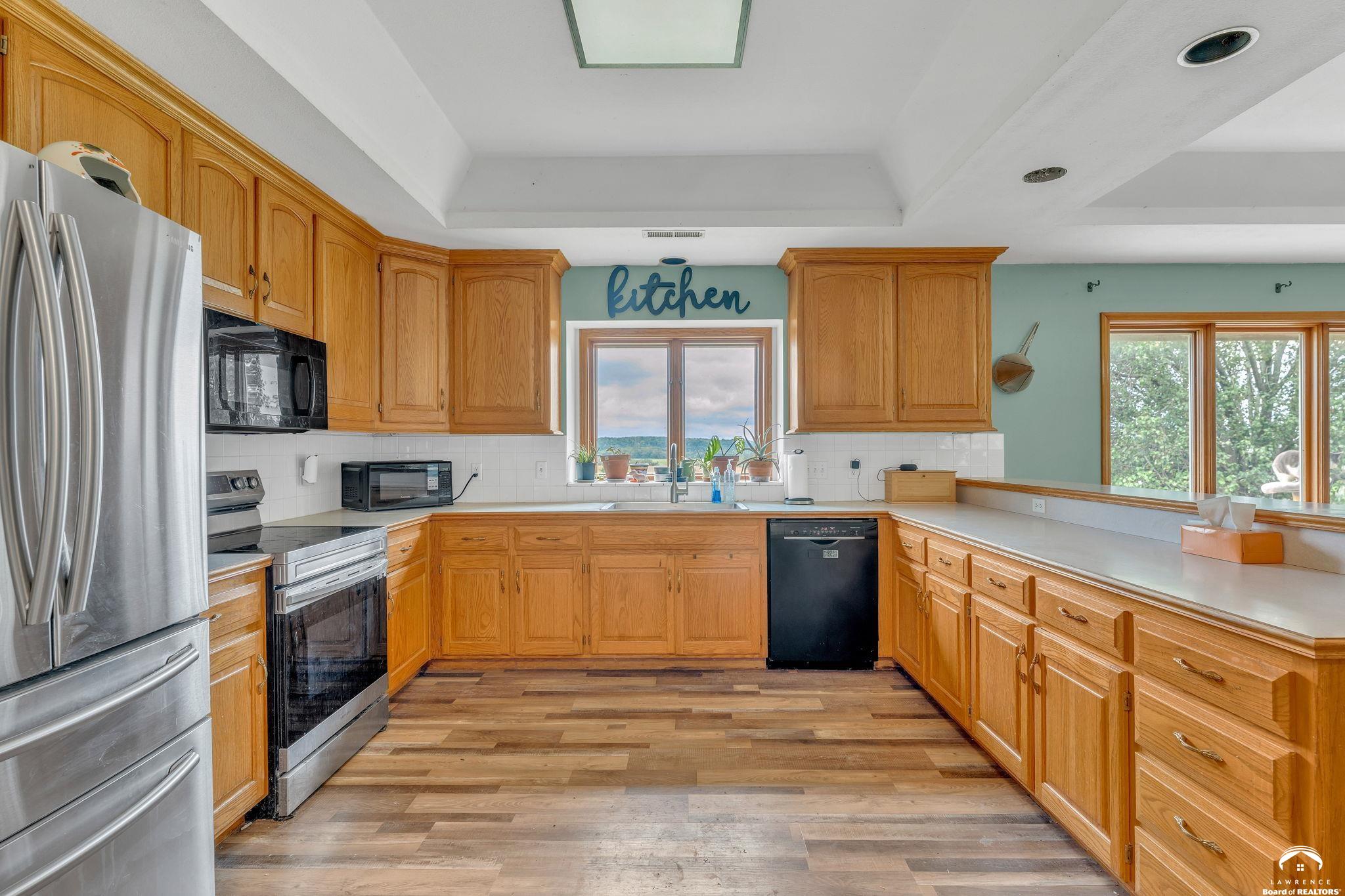 1058 East 932 Road Lawrence, KS 66047 - Photo 14 of 51 Gallery Image 14