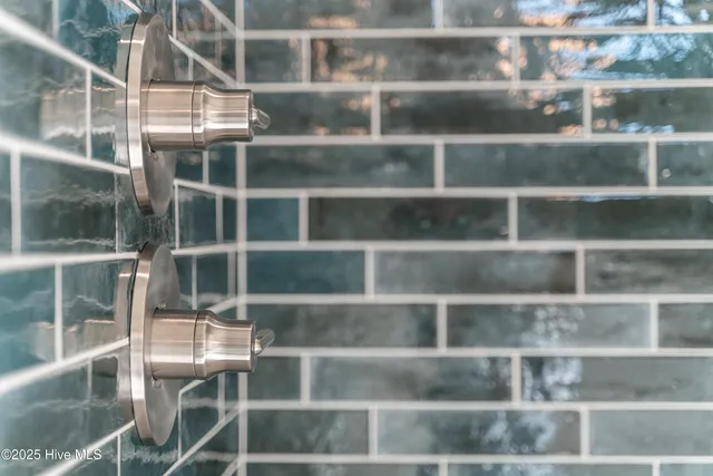 $639,640 | 46 Pinewood Cove, Snow Hill, NC 28580