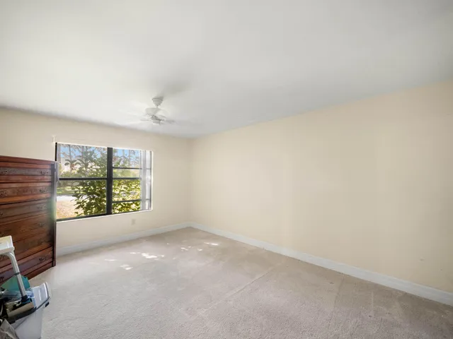 $215,000 | 193 Mastic Tree Court, Royal Palm Beach, FL 33411