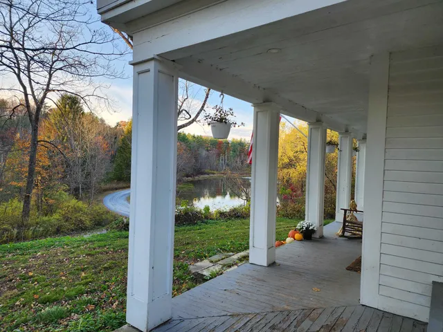 $579,900 | 126 Simeon Dean Road, Shaftsbury, VT 05262