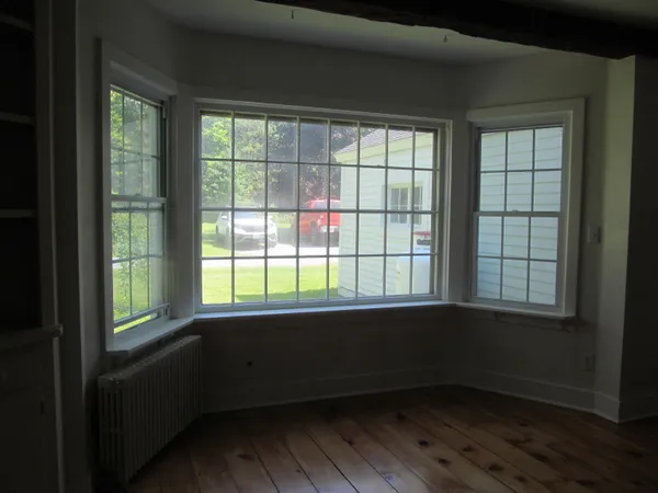 $579,900 | 126 Simeon Dean Road, Shaftsbury, VT 05262