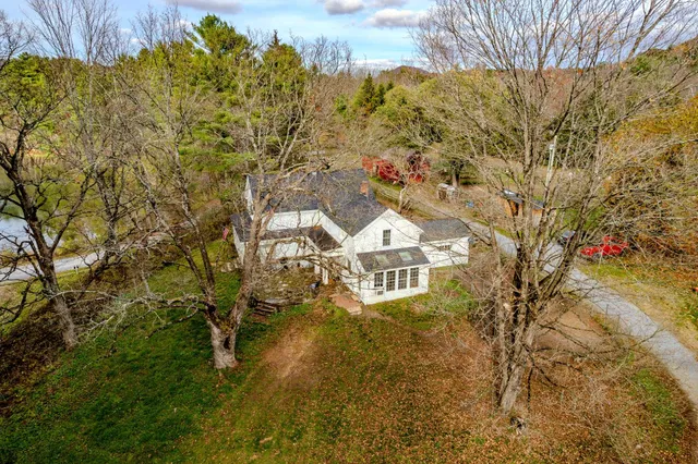 $579,900 | 126 Simeon Dean Road, Shaftsbury, VT 05262