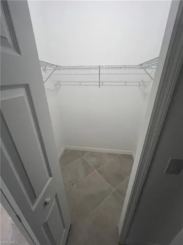 a view of walk in closet