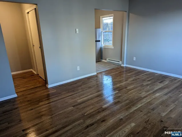 $1,595 | 257 Essex Street, Unit 3, Hackensack, NJ 07601