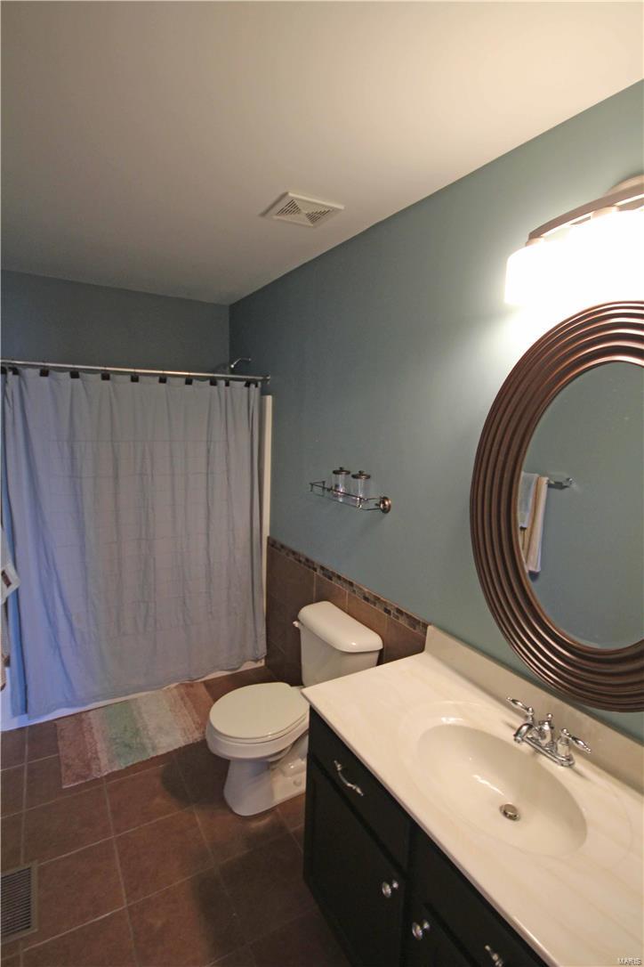 4738 Rutledge Way Drive St. Louis, MO 63129 - Photo 15 of 23 Gallery Image 15