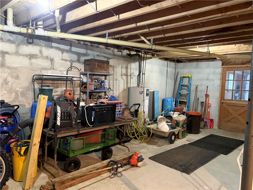 559 Mott Hill Road Edmeston, NY 13335 - Photo 28 of 40 Large workshop