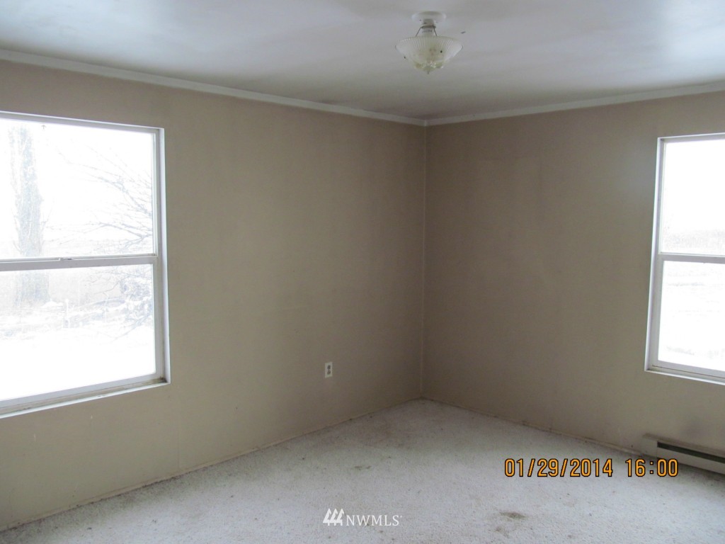 5176 Rd W.2 Southeast Warden, WA 98857 - Photo 14 of 18