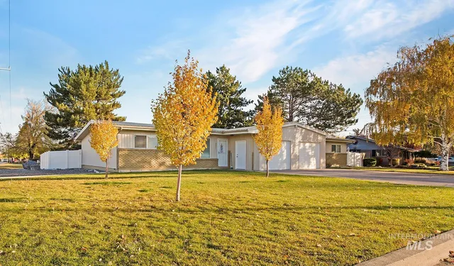 $460,000 | 2211-2215 Crest Avenue, Twin Falls, ID 83301