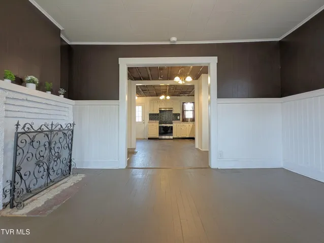 $184,900 | 1749 US Highway 23 South, Weber City, VA 24290