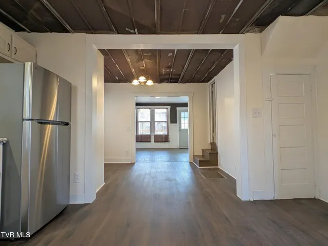 $184,900 | 1749 US Highway 23 South, Weber City, VA 24290