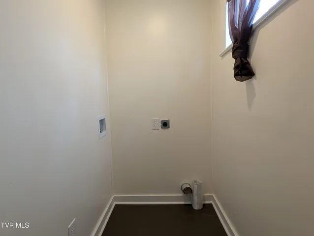 $184,900 | 1749 US Highway 23 South, Weber City, VA 24290